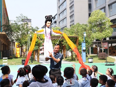 和鸣幼儿园：叶韵童趣 ，粽夏拾遗