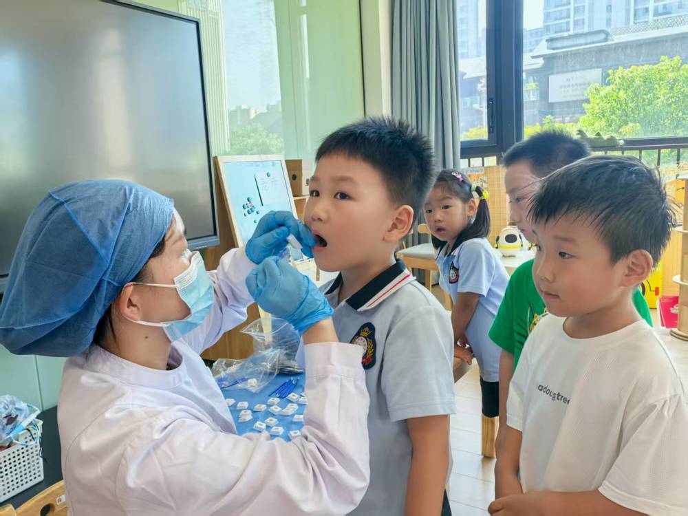 bf1f089550be4a6baa496f296f8694d7.jpg bf1f089550be4a6baa496f296f8694d7.jpg