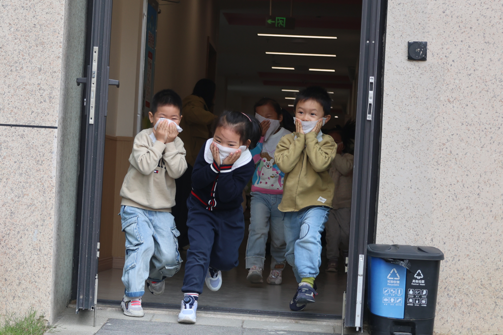 c0963ce9e94047c99c4824b78d771ad1.png c0963ce9e94047c99c4824b78d771ad1.png